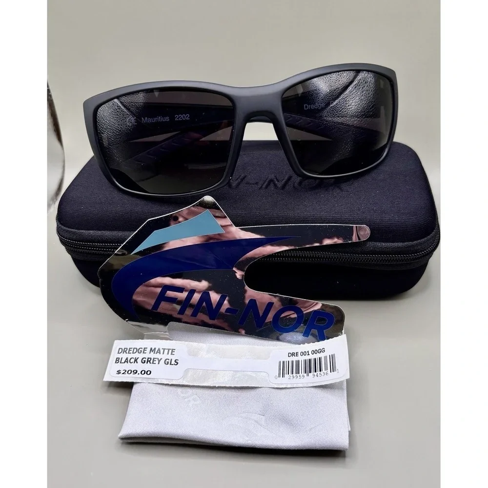 AUTHENTIC Fin-Nor Dredge Sunglasses Matte Black Frame‎ / Grey Glass Lens NWT NIB